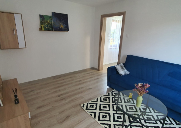 Na prenájom 2 izb byt v RD, Lužianky
